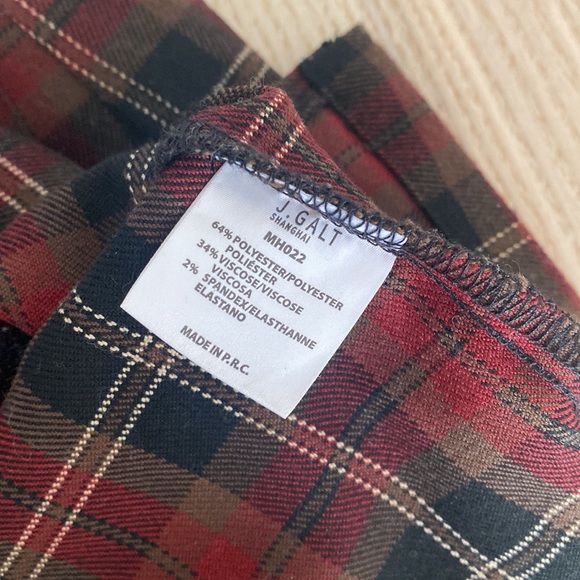 Brandy Melville John Galt Skirt - Picture 5 of 5